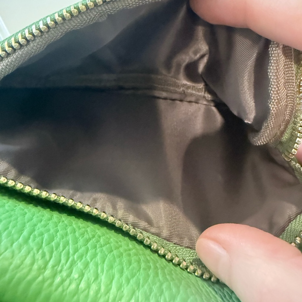 Pom Pom London Green Leather Crossbody Bag - Picture 4 of 5